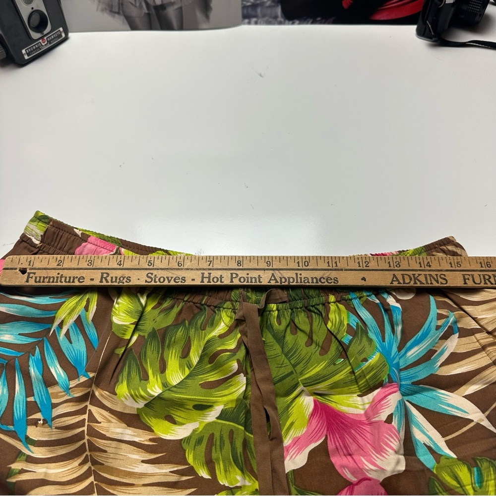 Tropical Silk Resort Pants | Wide Leg Drawstring · Bamboo Traders - Picture 11 of 13